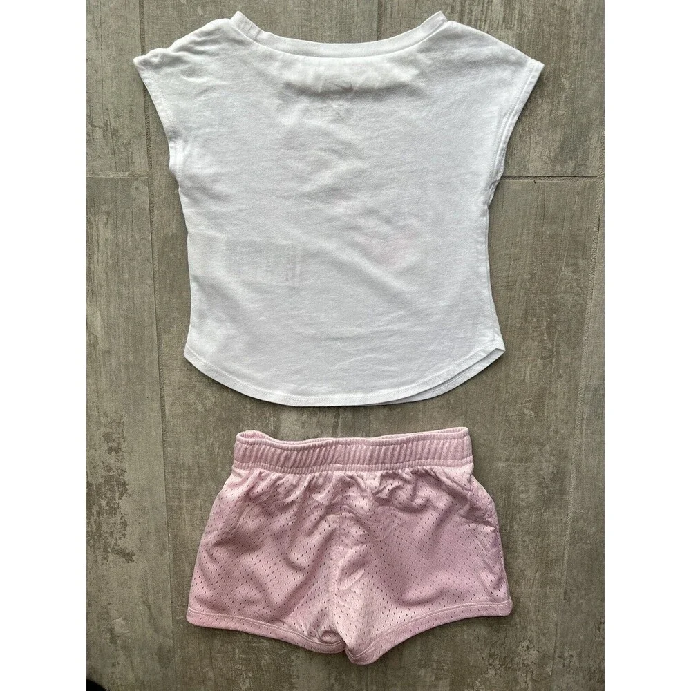 NIKE Baby Toddler Girl 2 Piece Outfit Set Pink Athletic T-Shirt & Shorts 24m - Picture 9 of 9